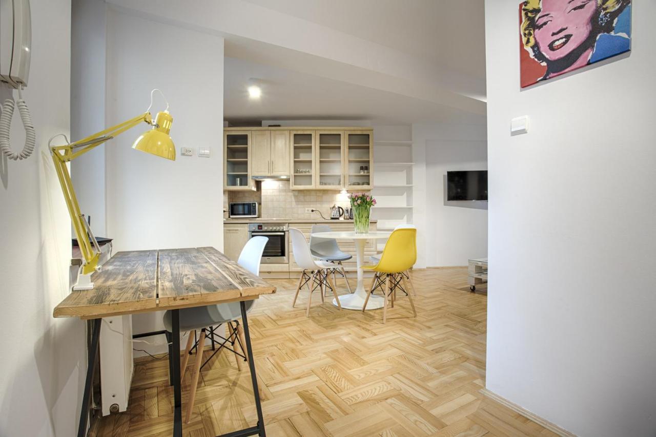 Central Apartments By Tyzenhauz Krasków Εξωτερικό φωτογραφία